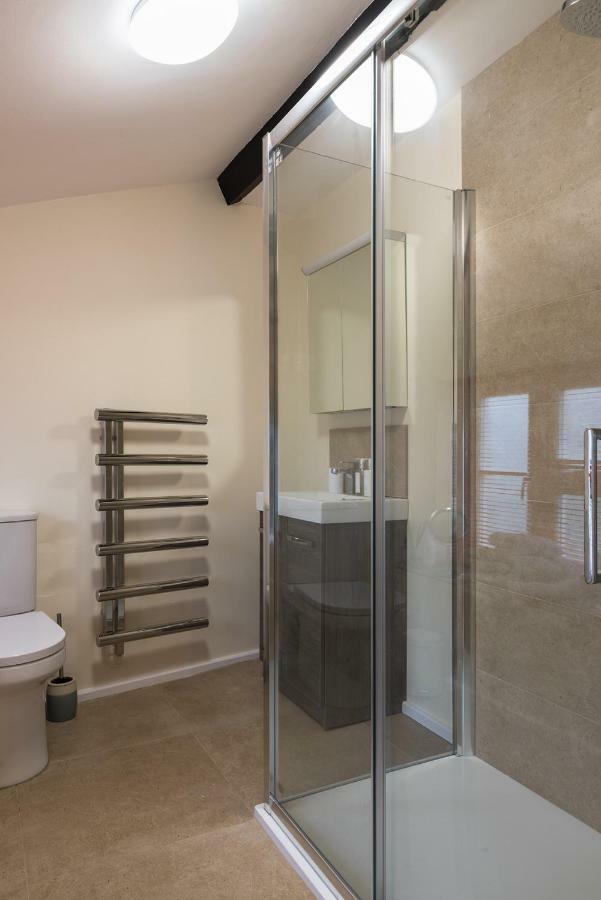 Luxury 3 Bed Flat In The Centre Of Woodstock Apartment Luaran gambar