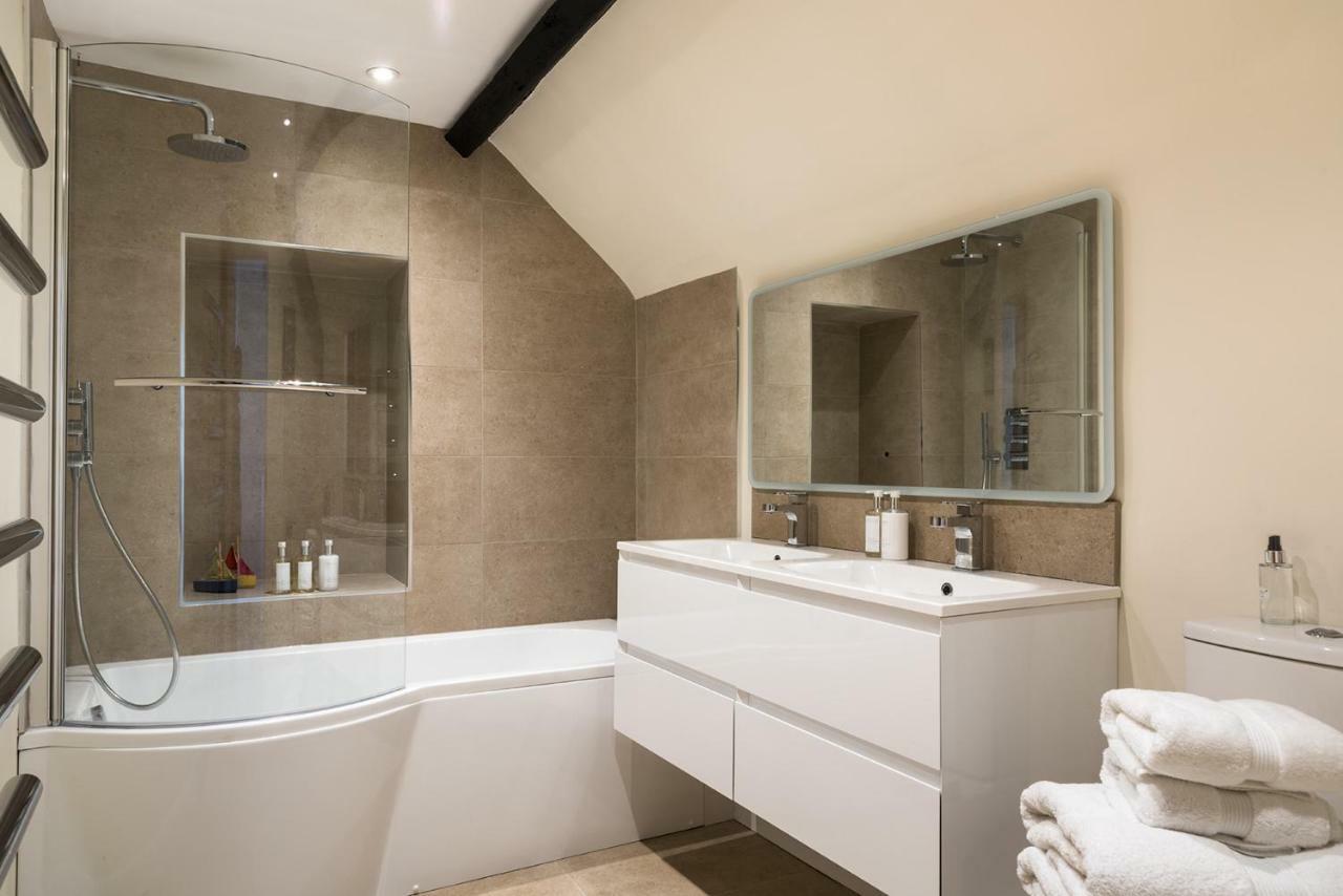Luxury 3 Bed Flat In The Centre Of Woodstock Apartment Luaran gambar